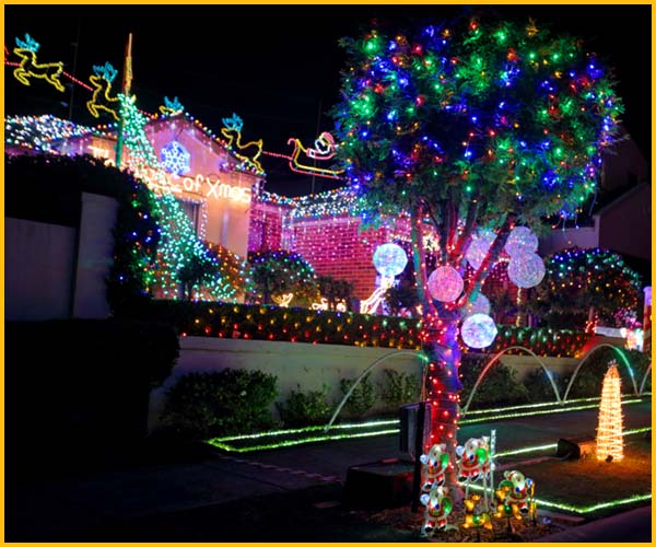 Wire Wiz Electrician Services | Holiday Lighting Safety | Services Page