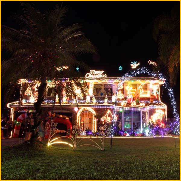Wire Wiz Electrician Services | Holiday Lighting Safety | Content 3