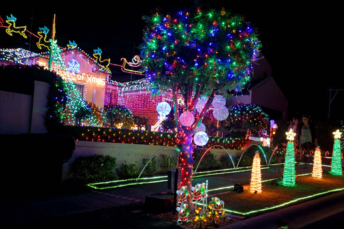 HAVE an ELECTRIC HOLIDAY | Wire Wiz Electrician Services